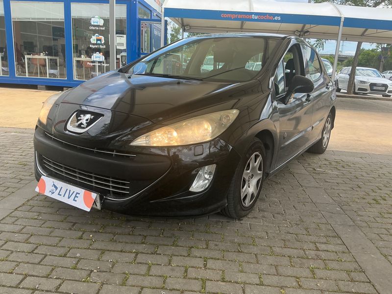 Peugeot 308 1.6 HDi Envy 2011 – снимка 1