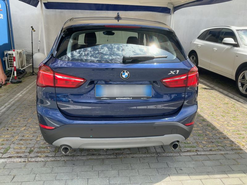 BMW X1 xDrive 20d Advantage 2017 – снимка 7