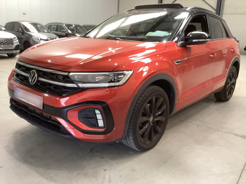 Volkswagen T-Roc 1.5 TSI ACT R-Line 2022 – снимка 2