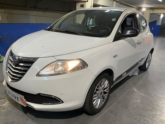 Lancia Ypsilon 1.2 Gold 2013 – снимка 1