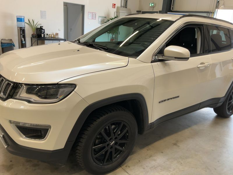 Jeep Compass 1.4 M-Air Limited 4WD 2020 – снимка 2