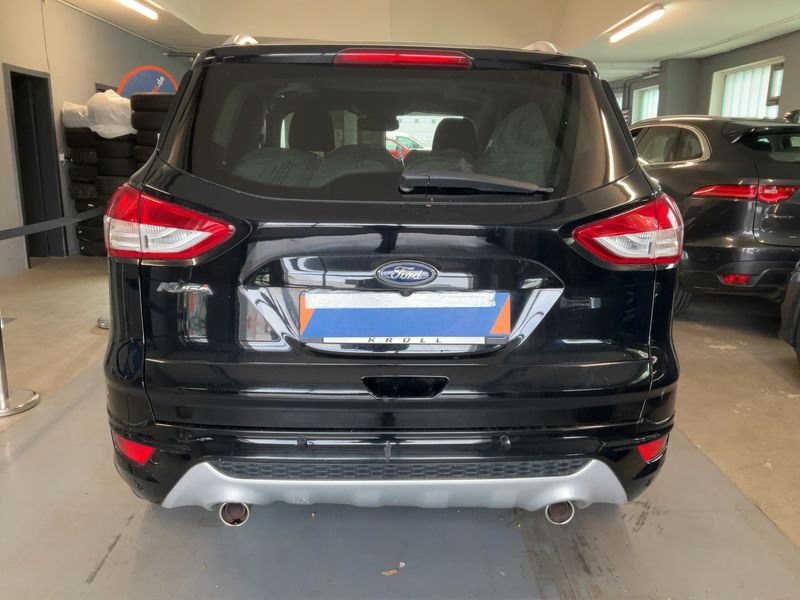 Ford Kuga 2.0 TDCi Individual 2016 – снимка 7