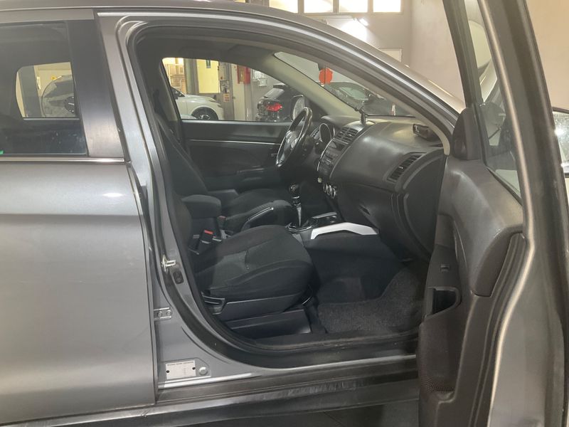 Mitsubishi ASX 1.8 DI-D Inform 2WD 2010 – снимка 3