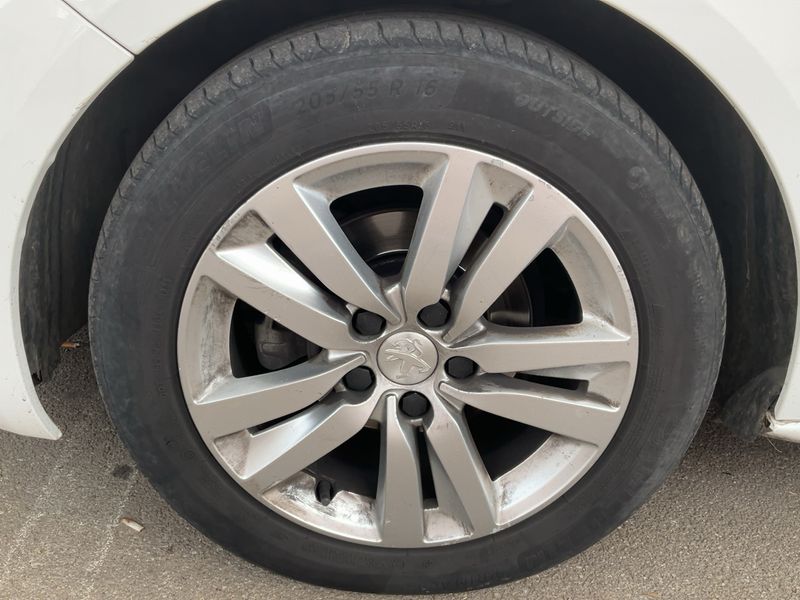 Peugeot 308 1.5 Blue-HDi Business 2019 – снимка 3