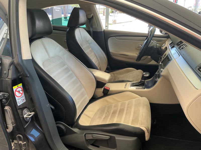 Volkswagen Passat CC 2.0 TDI 2009 – снимка 3