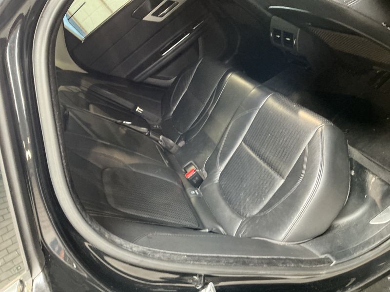 Jaguar XF 20d Prestige 2015 – снимка 33