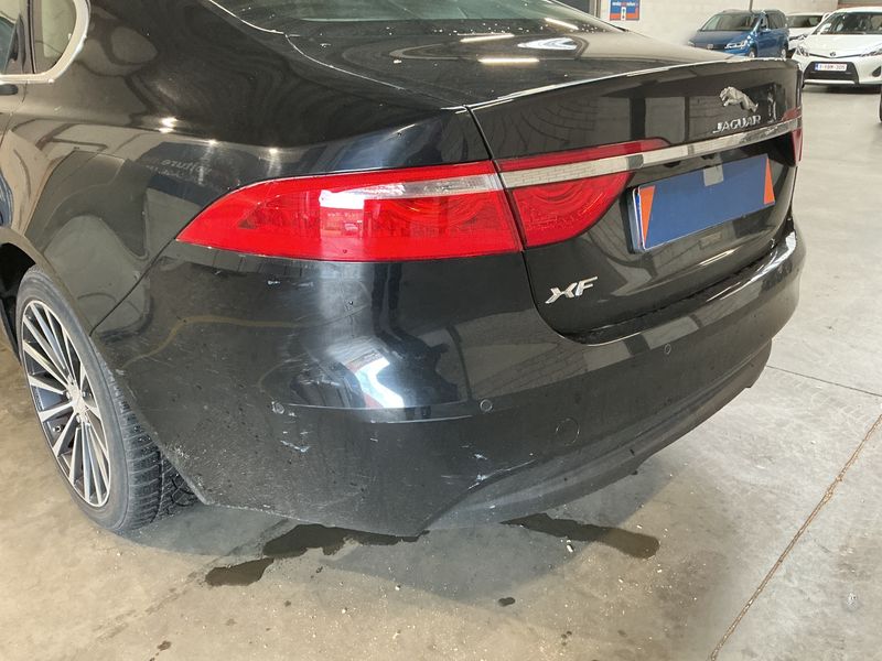 Jaguar XF 20d Prestige 2015 – снимка 35