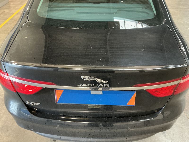 Jaguar XF 20d Prestige 2015 – снимка 37