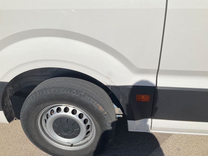 Volkswagen Crafter 2.0 TDI Kasten 35 Trendline mittellang FWD 2024 – снимка 22