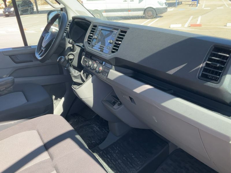 Volkswagen Crafter 2.0 TDI Kasten 35 Trendline mittellang FWD 2024 – снимка 17