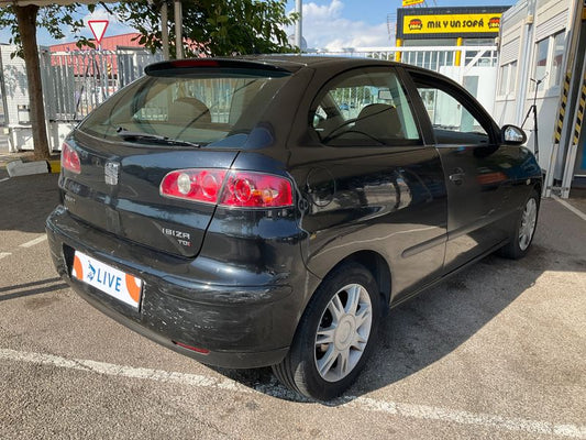 Seat Ibiza 1.9 TDI Sport 2002 – снимка 2