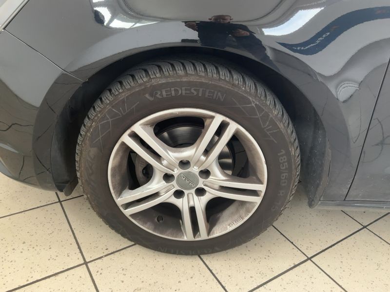 Audi A1 Sportback 1.6 TDI Attraction 2014 – снимка 3