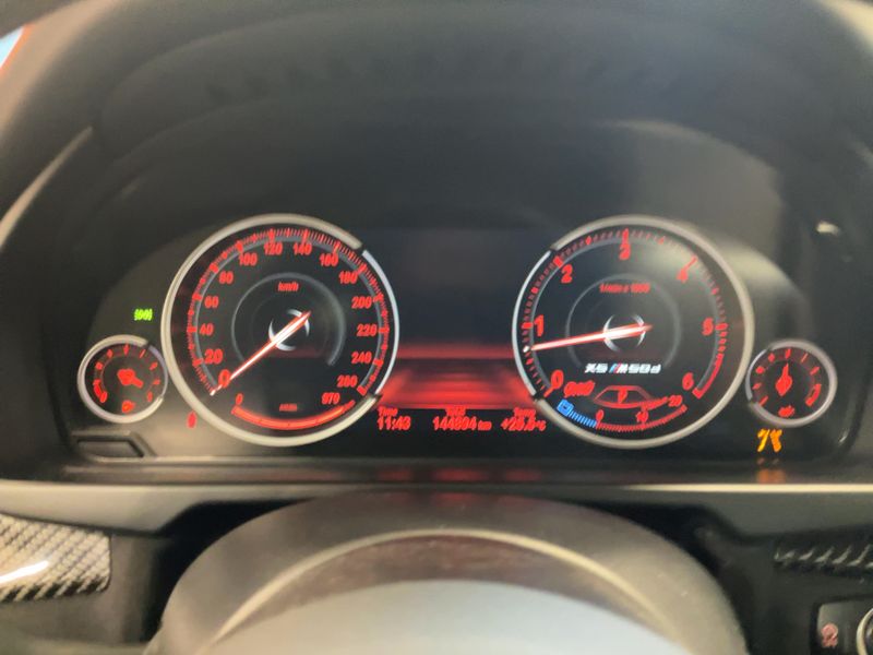 BMW X5 M50d 2016 – снимка 18