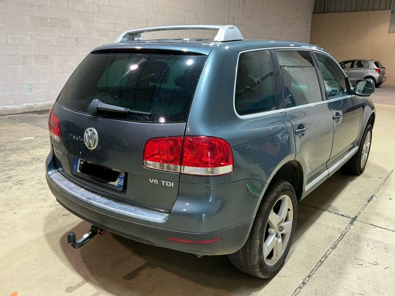 Volkswagen Touareg 3.0 V6 TDI 2005 – снимка 2