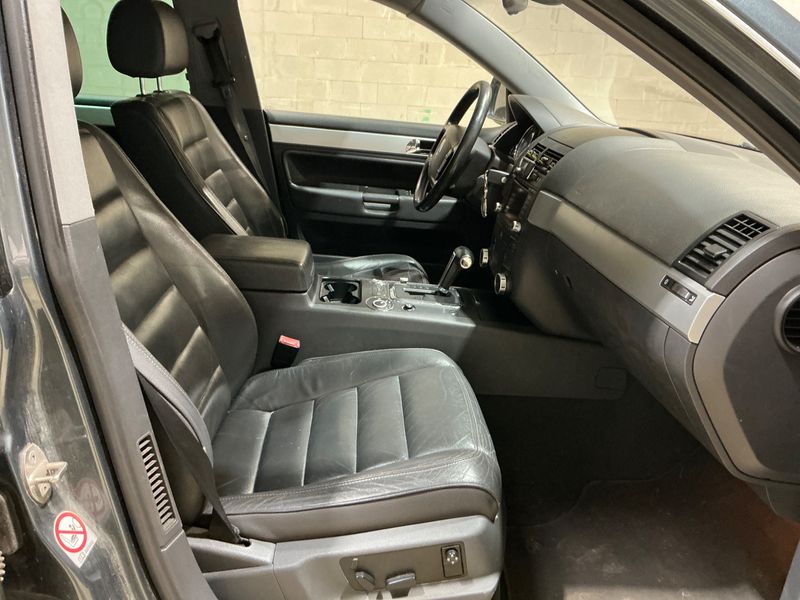 Volkswagen Touareg 3.0 V6 TDI 2005 – снимка 3