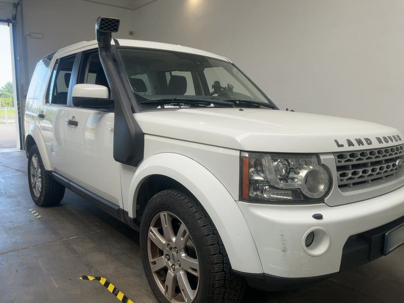 Land Rover Discovery 4 3.0 TD V6 TDV6 SE 2011 – снимка 12