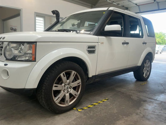 Land Rover Discovery 4 3.0 TD V6 TDV6 SE 2011 – снимка 2