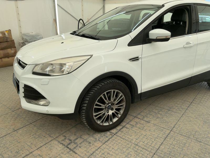 Ford Kuga 2.0 TDCi Titanium 2014 – снимка 2