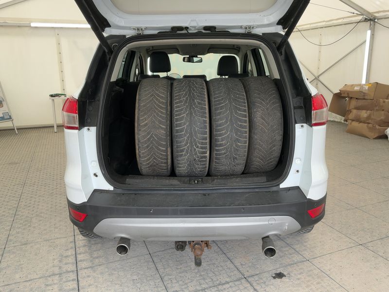 Ford Kuga 2.0 TDCi Titanium 2014 – снимка 16