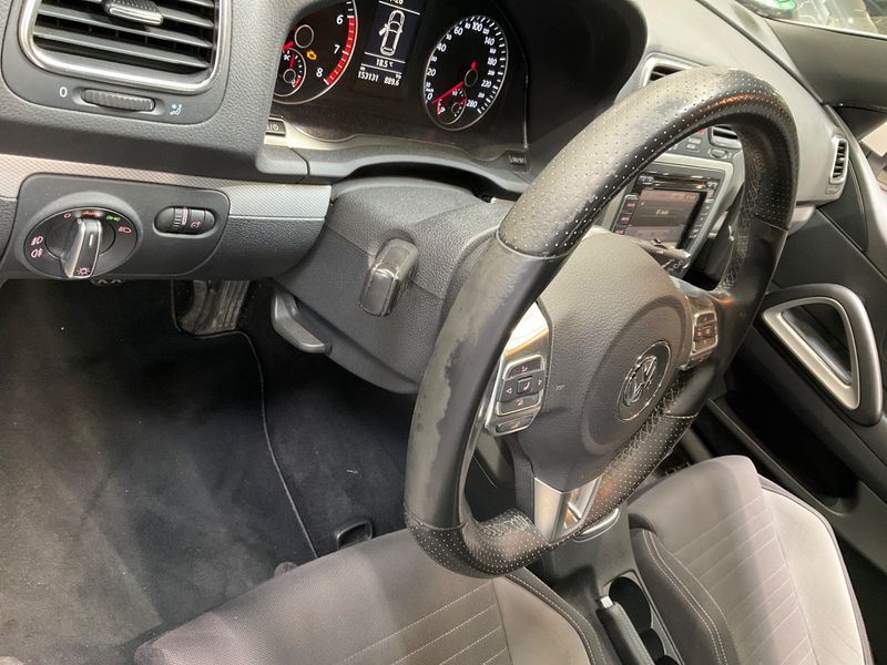 Volkswagen Scirocco 1.4 TSI Life 2014 – снимка 23