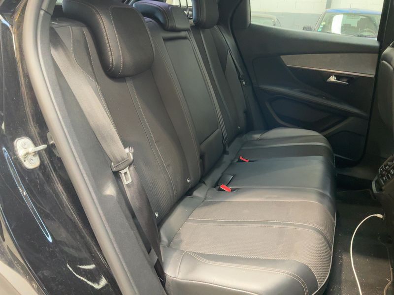 Peugeot 3008 1.2 PureTech GT 2022 – снимка 19