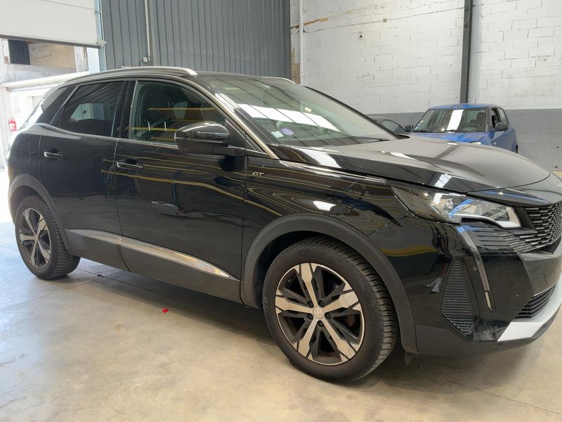 Peugeot 3008 1.2 PureTech GT 2022 – снимка 12