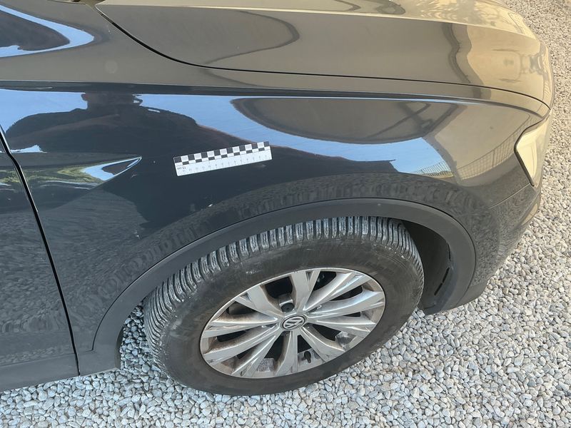 Volkswagen Tiguan 2.0 TDI Business BlueMotion Tech 2019 – снимка 21