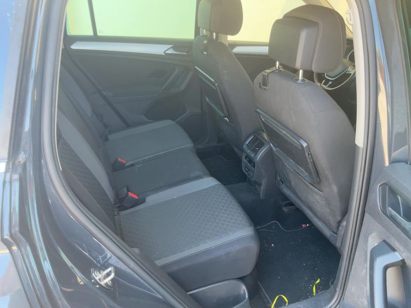 Volkswagen Tiguan 2.0 TDI Business BlueMotion Tech 2019 – снимка 19