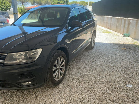 Volkswagen Tiguan 2.0 TDI Business BlueMotion Tech 2019 – снимка 2