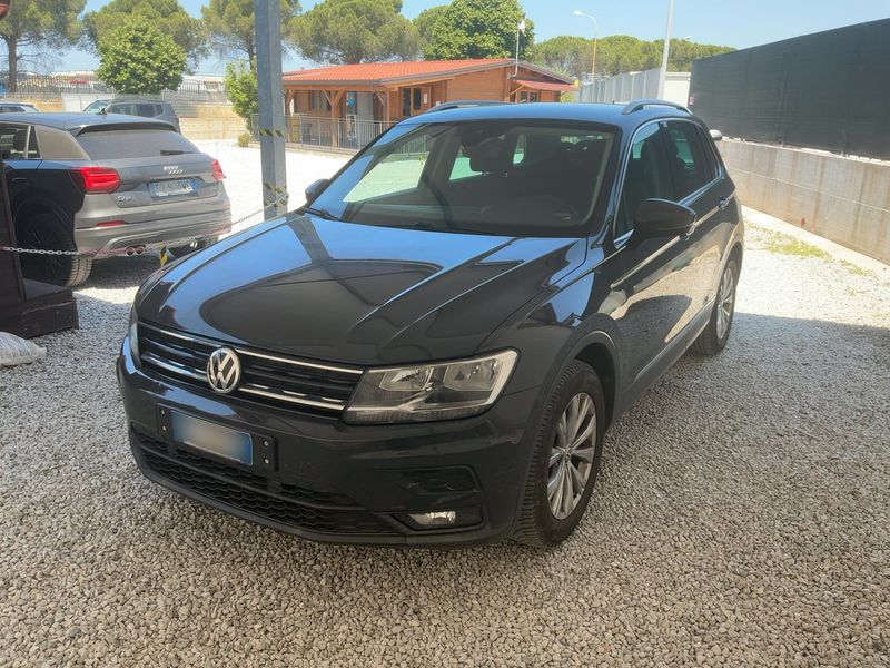 Volkswagen Tiguan 2.0 TDI Business BlueMotion Tech 2019 – снимка 1