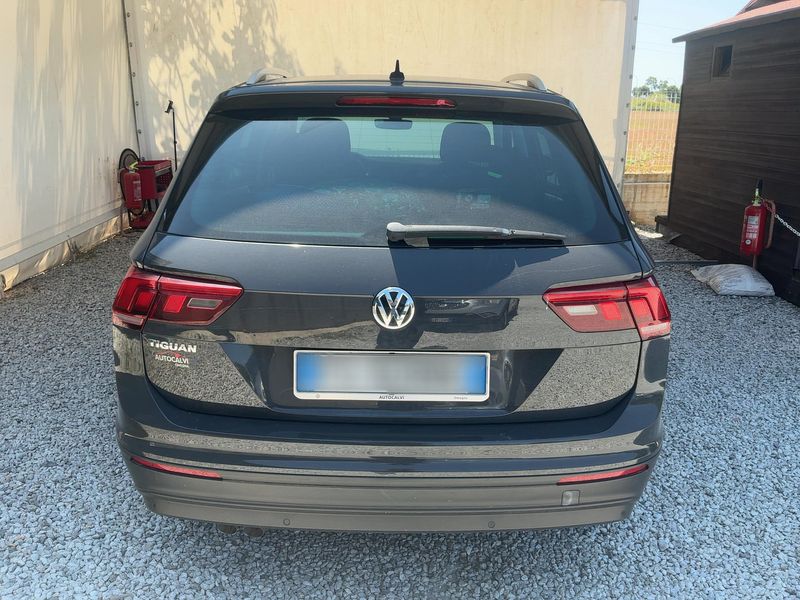 Volkswagen Tiguan 2.0 TDI Business BlueMotion Tech 2019 – снимка 7