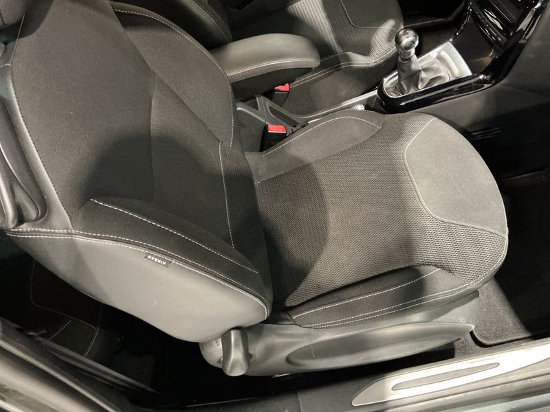 DS Automobiles DS3 1.2 PureTech SoChic 2018 – снимка 23