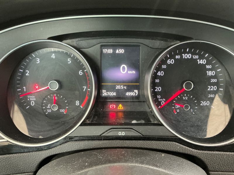 Volkswagen Passat 1.4 TSI ACT Advance BlueMotion Tech 2016 – снимка 18