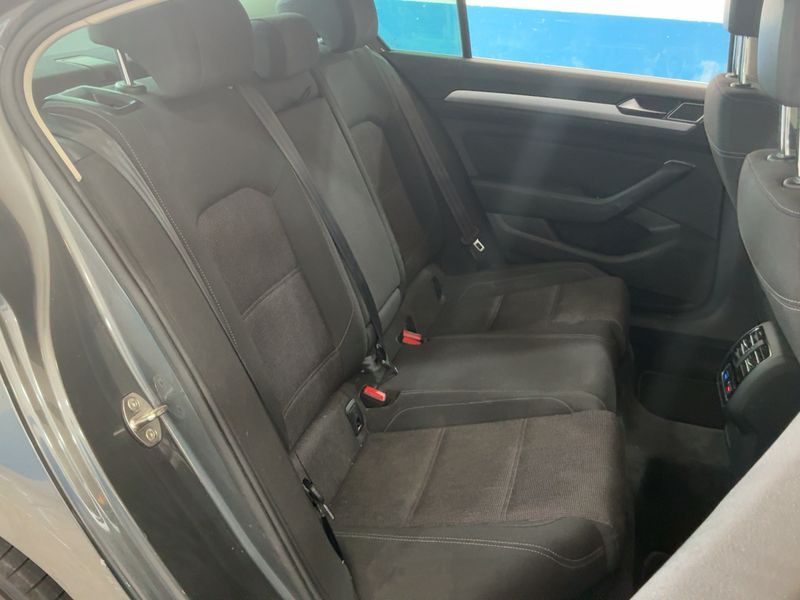Volkswagen Passat 1.4 TSI ACT Advance BlueMotion Tech 2016 – снимка 19