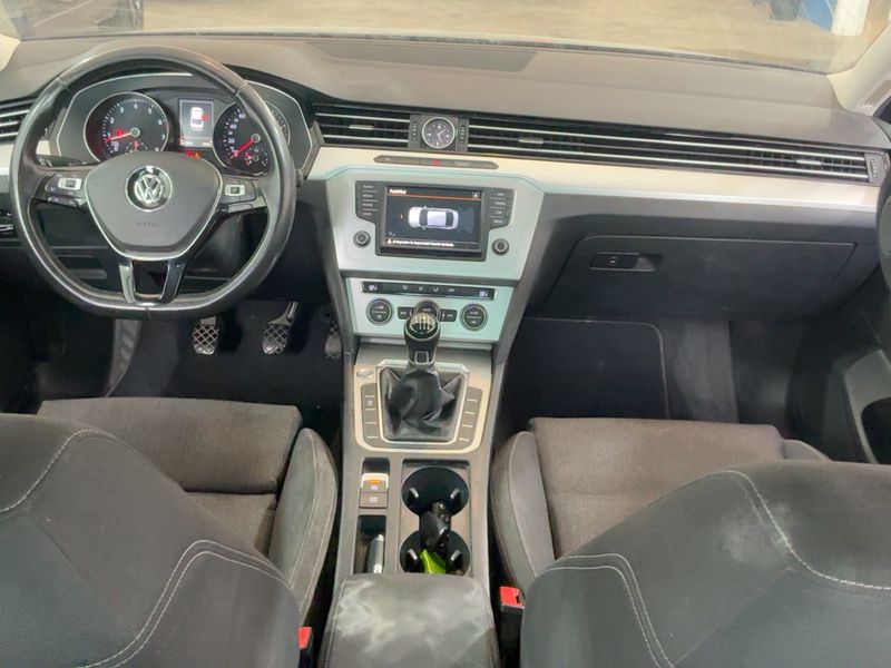 Volkswagen Passat 1.4 TSI ACT Advance BlueMotion Tech 2016 – снимка 17