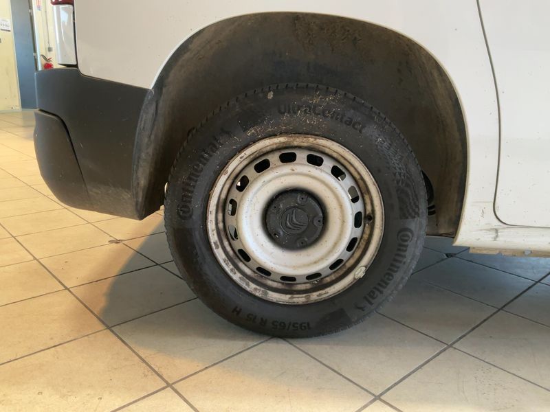 Citroen Berlingo 1.5 Blue-HDi Club M 2022 – снимка 9