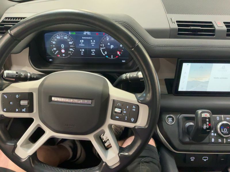 Land Rover Defender D200 Mild-Hybrid 90 SE 2021 – снимка 17
