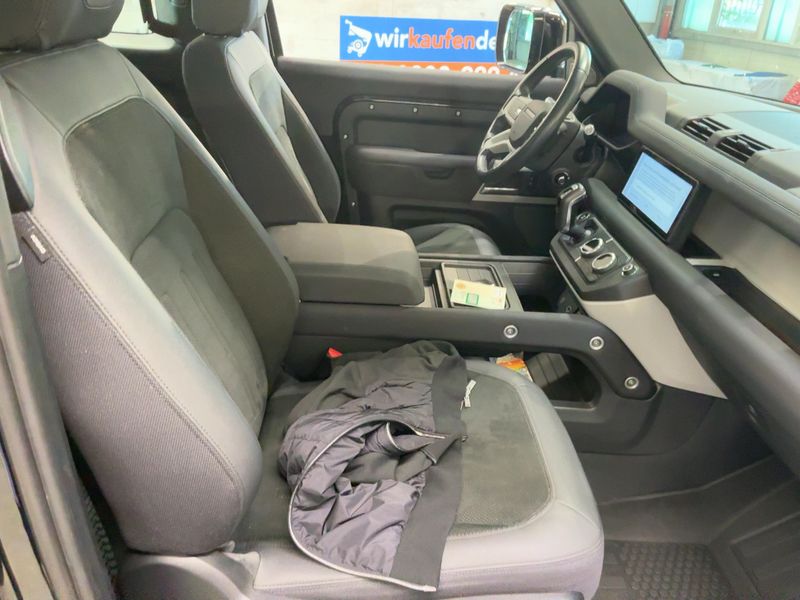 Land Rover Defender D200 Mild-Hybrid 90 SE 2021 – снимка 16