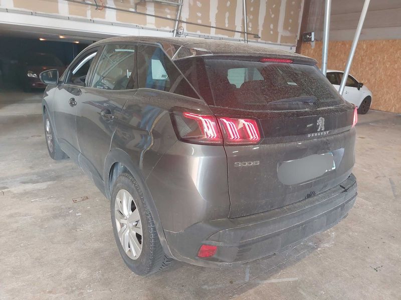 Peugeot 3008 1.5 Blue-HDi Active Pack 2022 – снимка 3