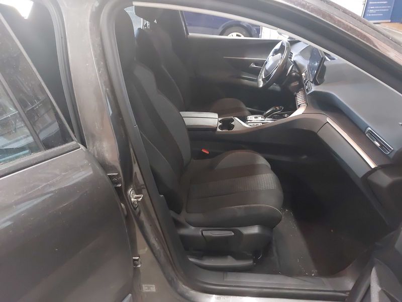 Peugeot 3008 1.5 Blue-HDi Active Pack 2022 – снимка 10