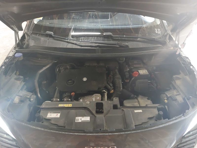 Peugeot 3008 1.5 Blue-HDi Active Pack 2022 – снимка 8