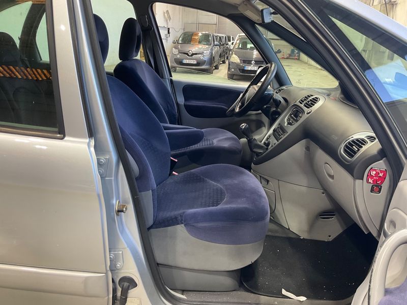 Citroen Xsara Picasso 1.6 HDi Exclusive 2007 – снимка 3