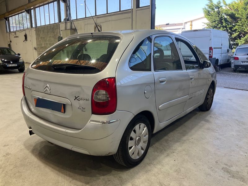Citroen Xsara Picasso 1.6 HDi Exclusive 2007 – снимка 2