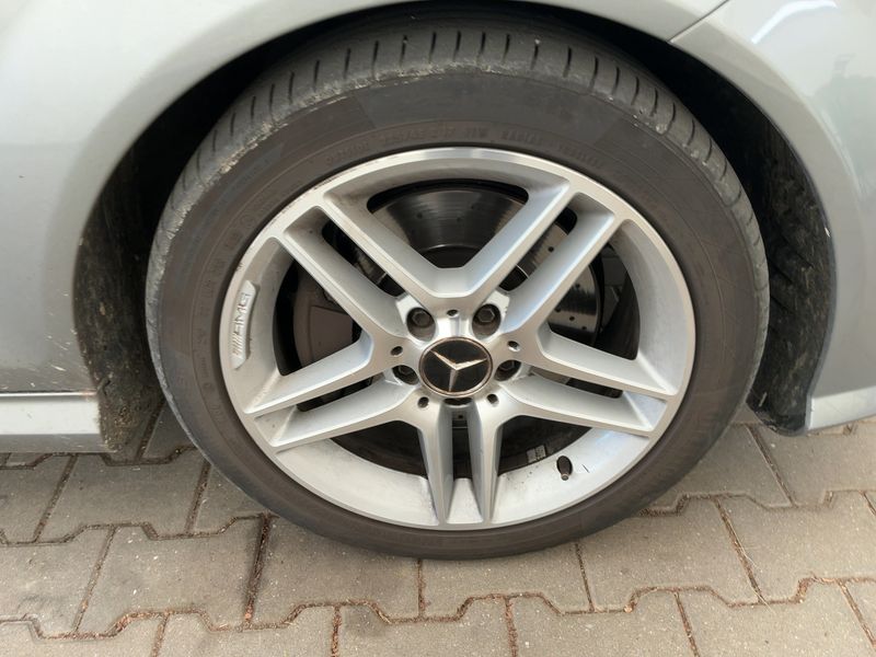 Mercedes-Benz C-Klasse C 350 CGI 4Matic BlueEfficiency Avantgarde 2013 – снимка 11