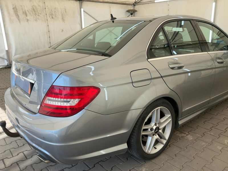 Mercedes-Benz C-Klasse C 350 CGI 4Matic BlueEfficiency Avantgarde 2013 – снимка 8