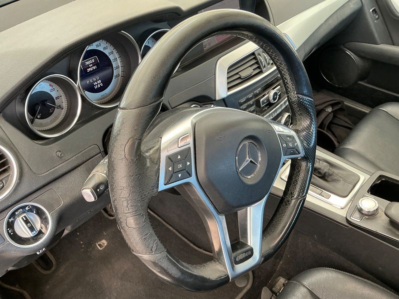 Mercedes-Benz C-Klasse C 350 CGI 4Matic BlueEfficiency Avantgarde 2013 – снимка 26