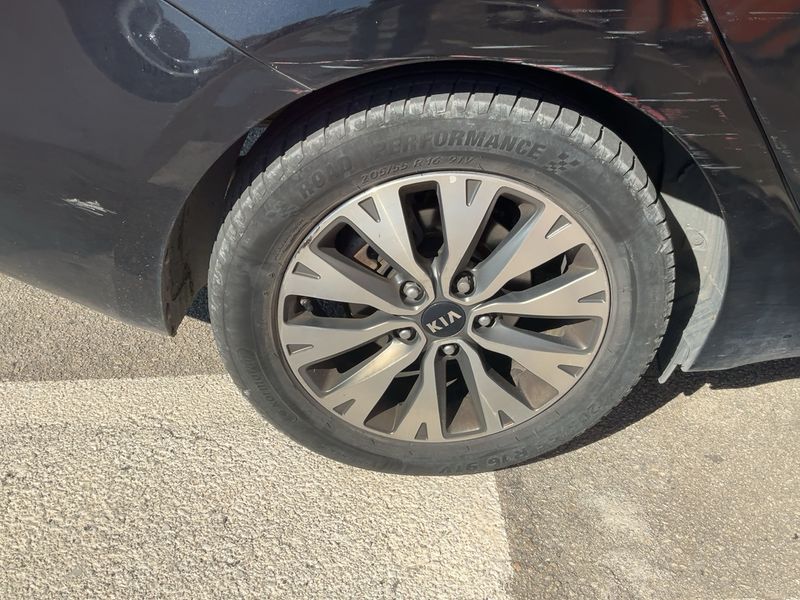 Kia cee'd 1.6 CRDi Tech 2016 – снимка 9