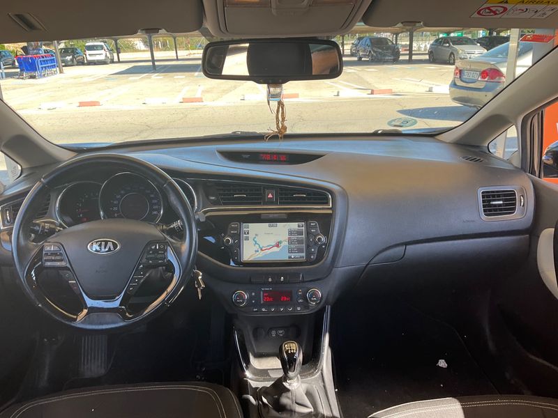 Kia cee'd 1.6 CRDi Tech 2016 – снимка 17