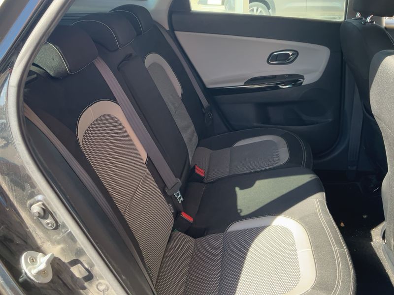 Kia cee'd 1.6 CRDi Tech 2016 – снимка 19