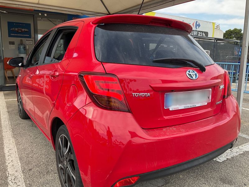 Toyota Yaris 1.5 Hybrid Active 2016 – снимка 6